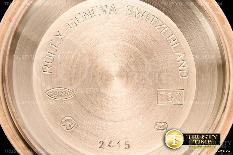 0322 RDD0219H – DayDate 36mm ComfortFit 694